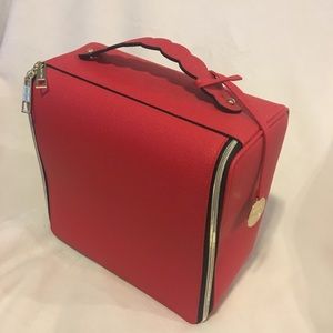 New Estee Lauder make up bag